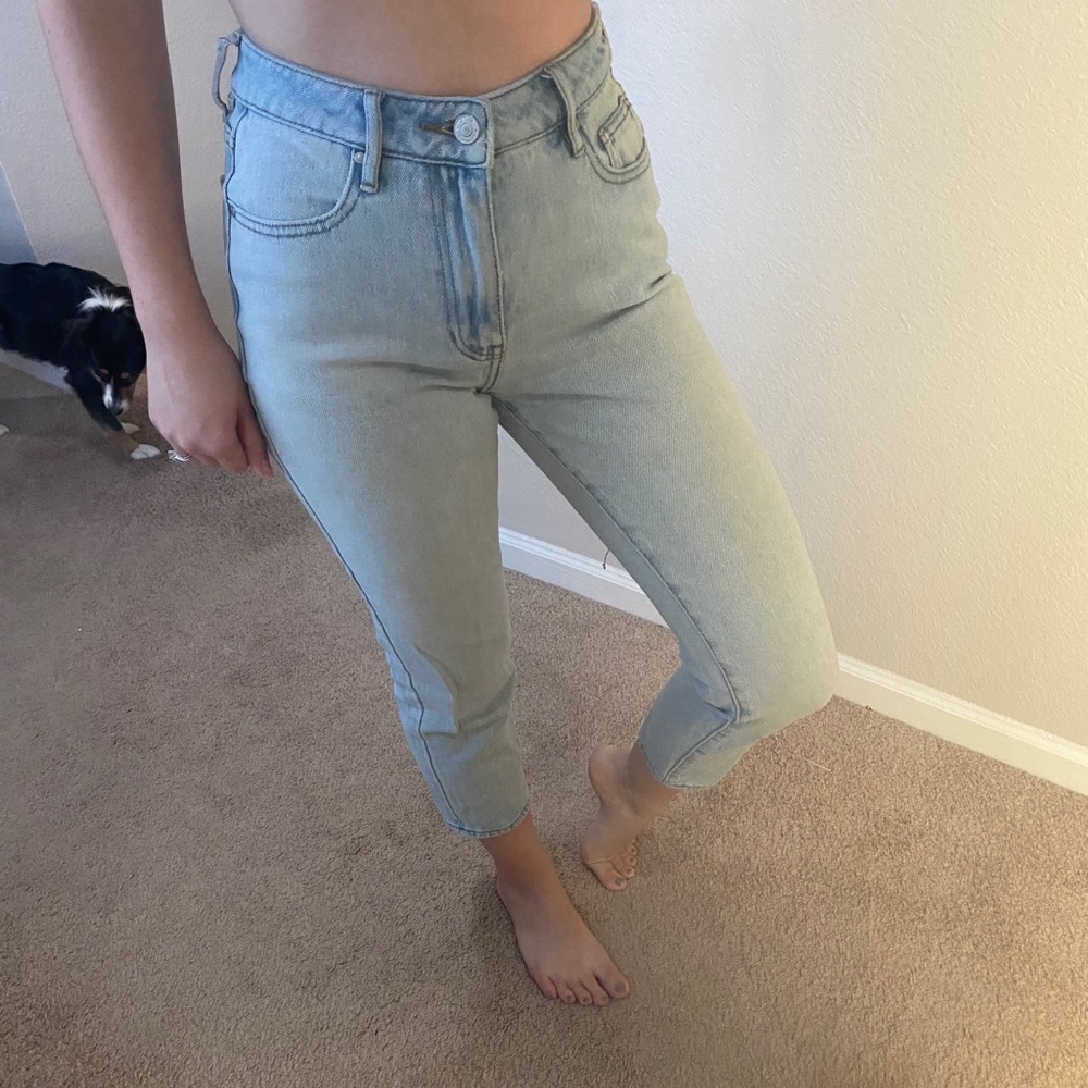 Light Wash Mom Jeans